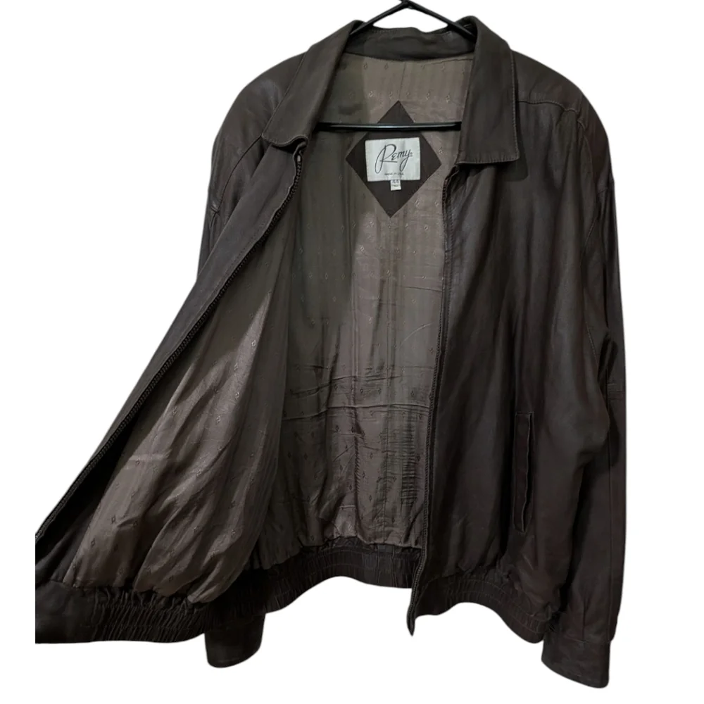 Vintage Remy Dark Brown Leather Bomber Jacket - Men's Size 44 (L) - Made in USA - Picture 4 of 9